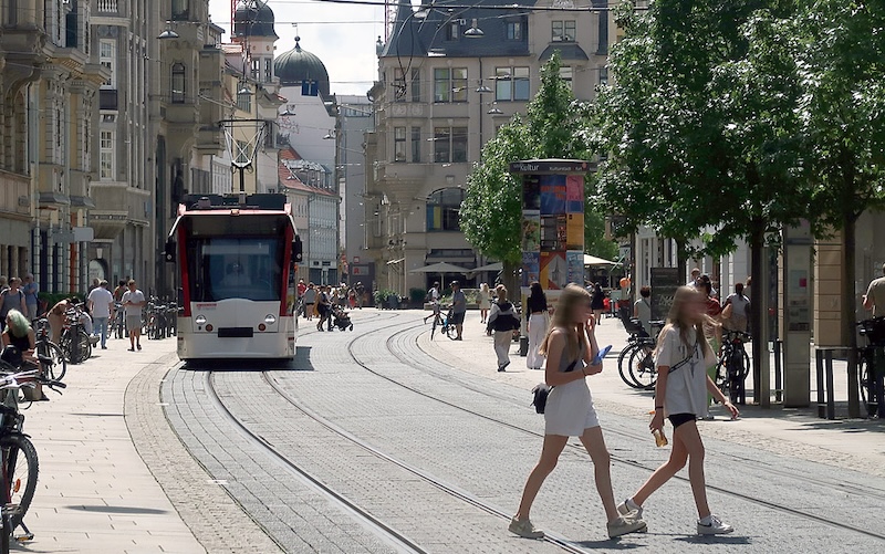 Tramvaj v centru Erfurtu